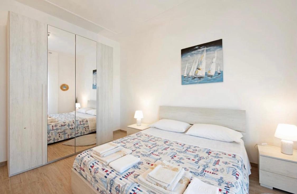 Happy Home Savona Esterno foto